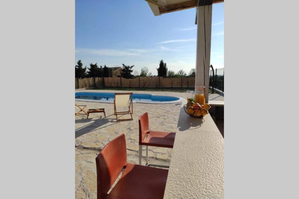 Kuca Za Odmor M&J Villa Бенковац Екстериор снимка