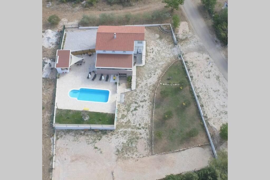 Kuca Za Odmor M&J Villa Бенковац Екстериор снимка